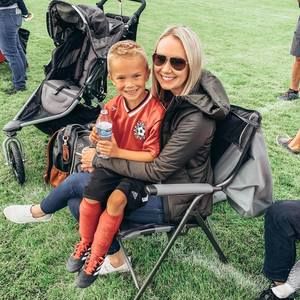 Meet your Posher, Meagan